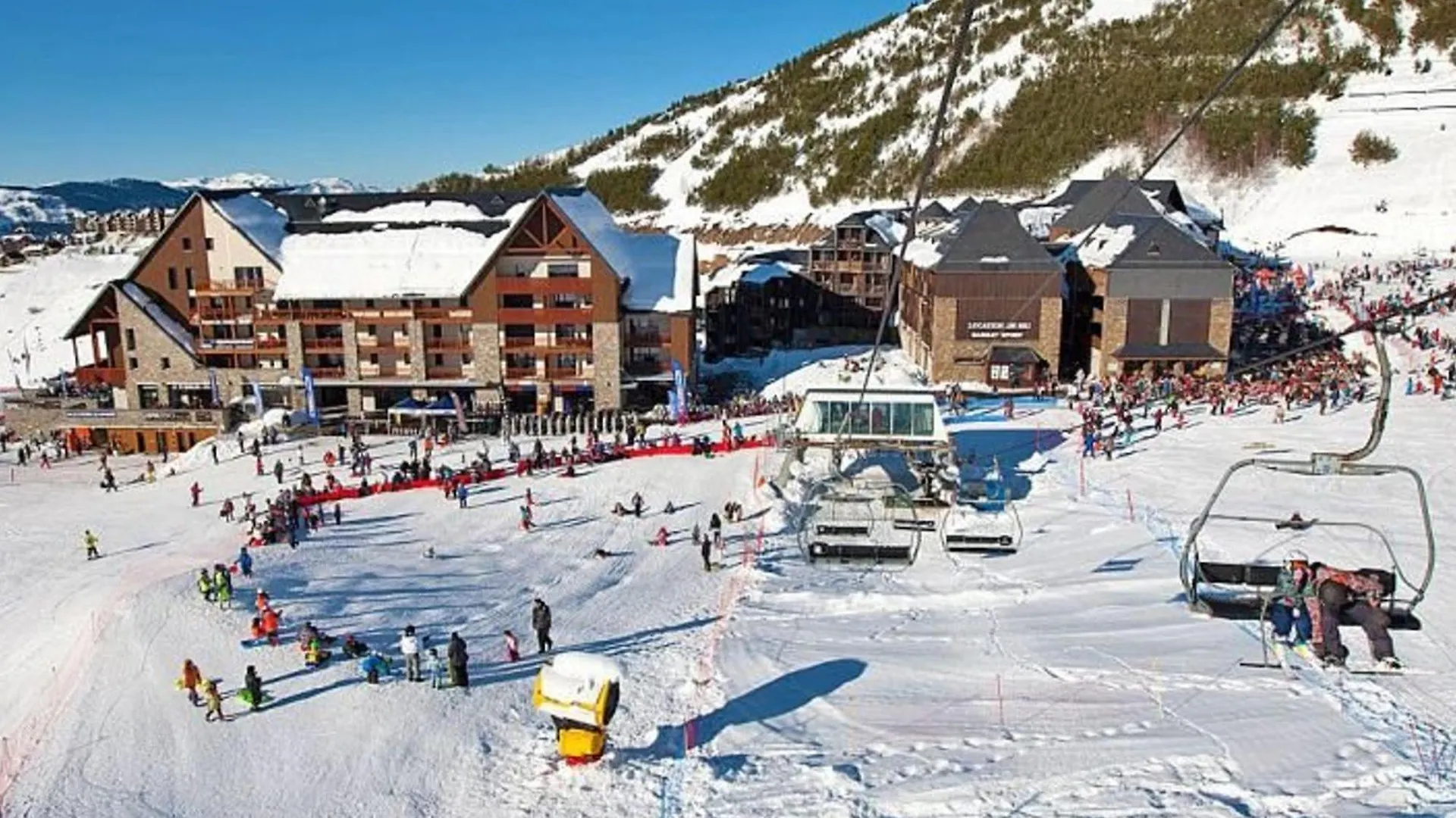 Germ Appartement 8 Pers. A Peyragudes - Pieds Des Pistes, Balcons, 4 Chambres, Options Confort - Fr-1-695-45
